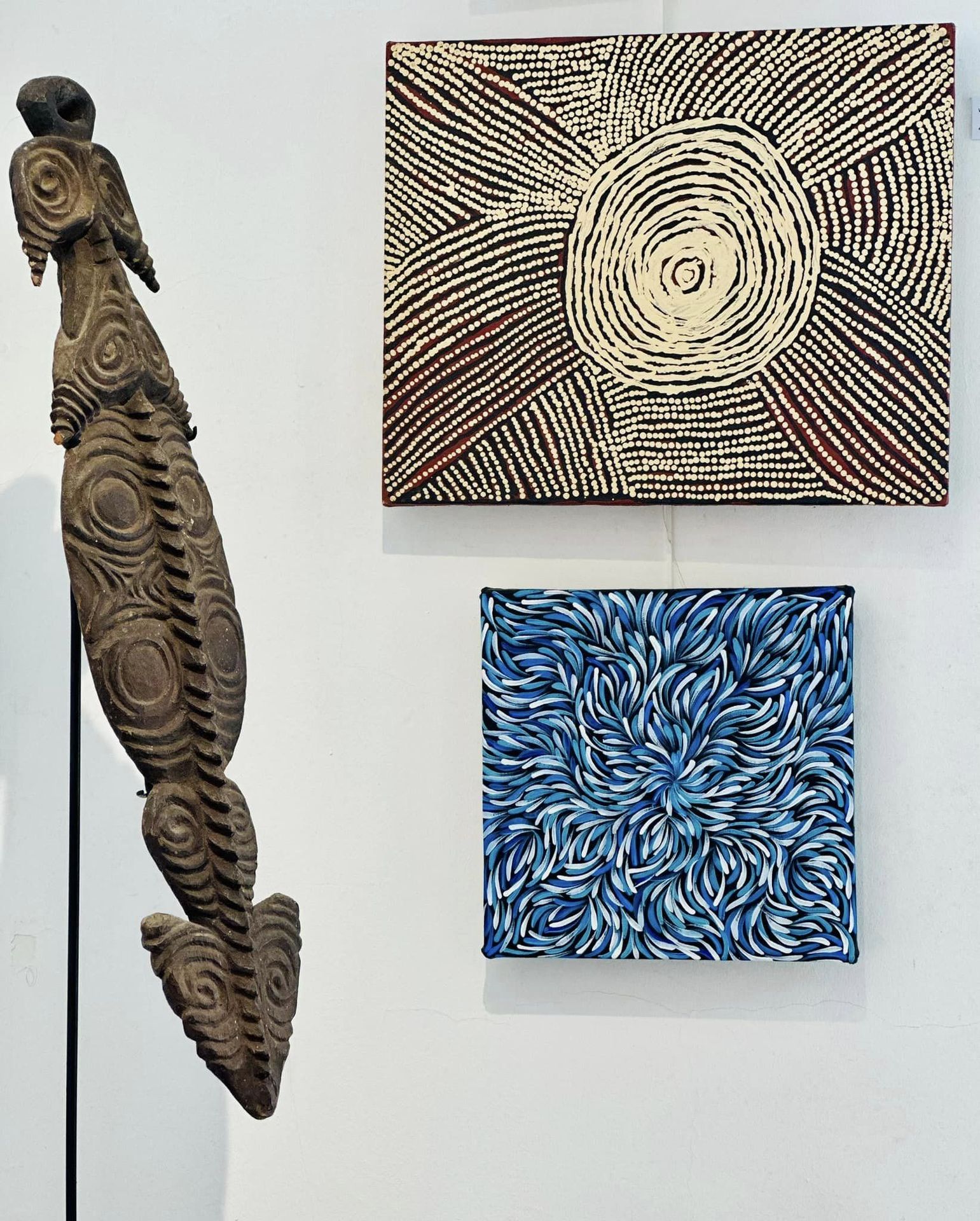 Crochet à nourriture sculpté iatmul, fleuve Sepik, Papouasie-Nouvelle-Guinée