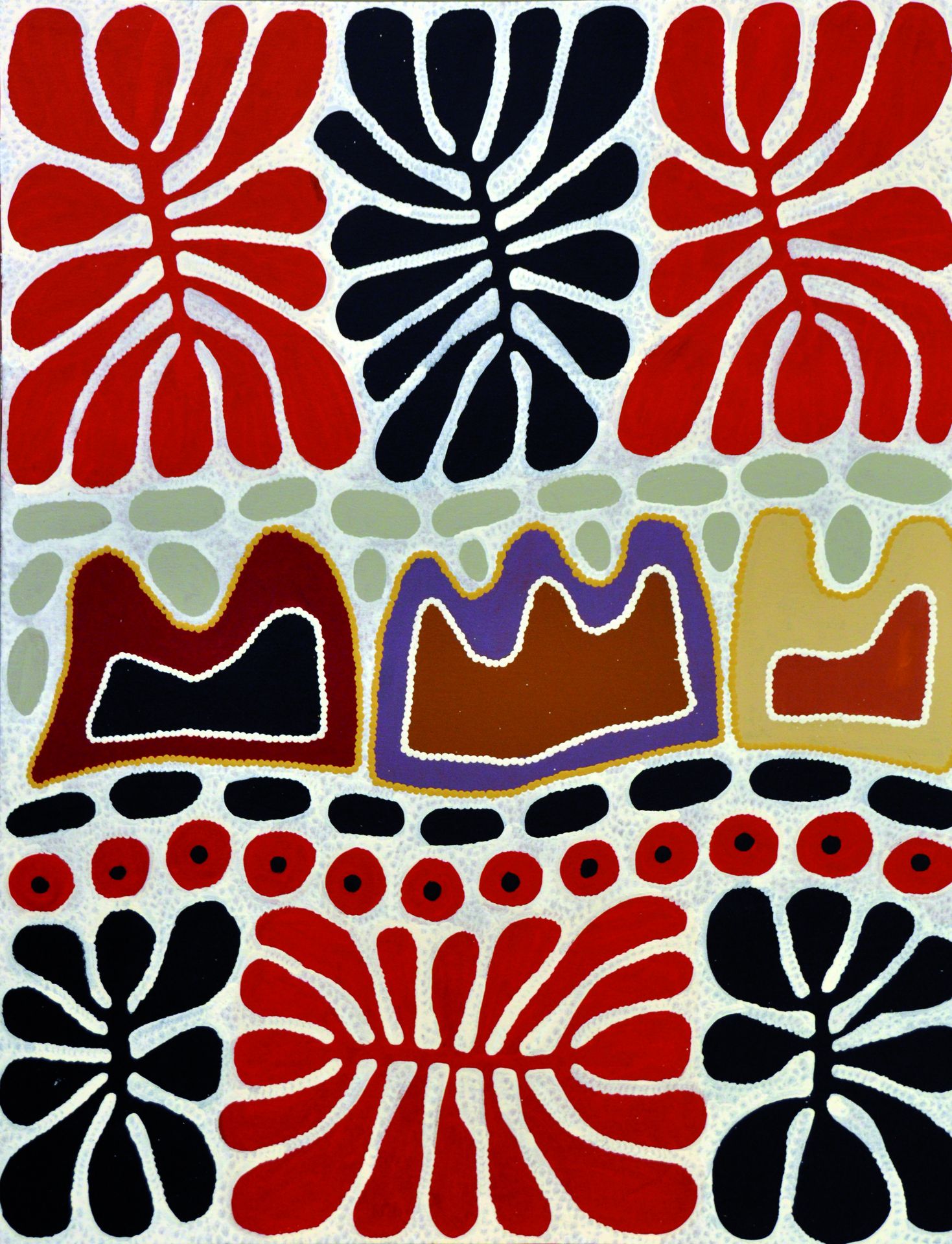 Toile d'art aborigène par l'artiste Mitjili Napurrula, motifs floraux symétriques rouges, noirs et crème évoquant les Watiya Tjuta