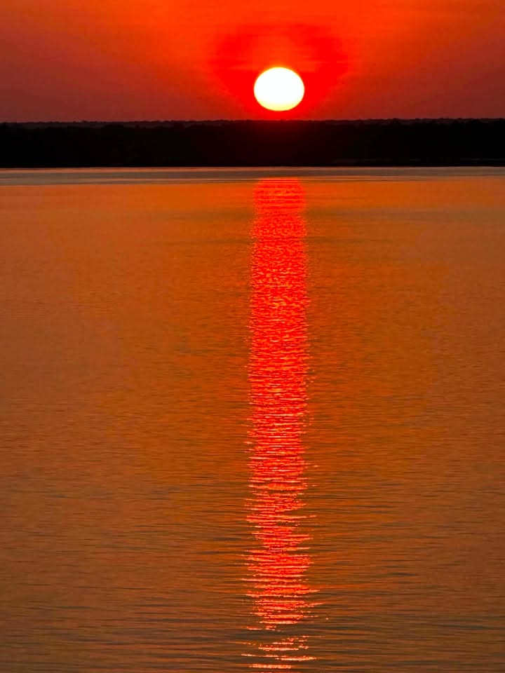 couche-soleil-australie-rouge