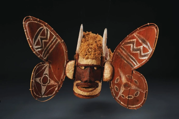 Masque malagan exposition Tatanua les masques de l'invisible à Nouméa à La Villa Cachée